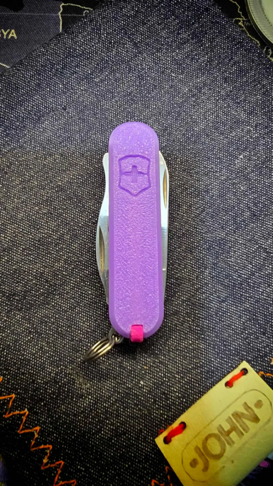 Vista principal cachas Victorinox 54mm Classic SD