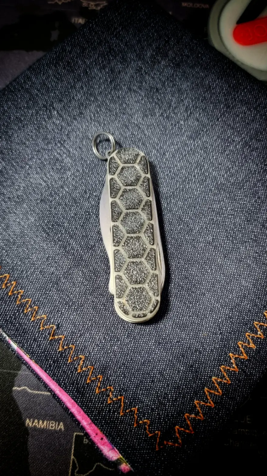 Vista principal cachas Victorinox 54mm Classic SD