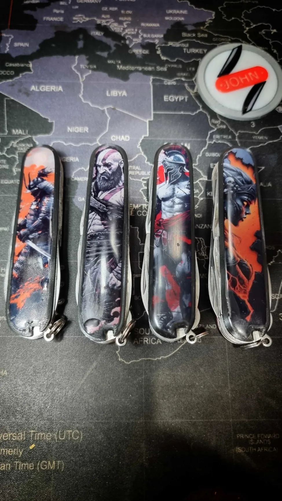 Cachas personalizadas Victorinox 91mm fabricadas por Don John Chile